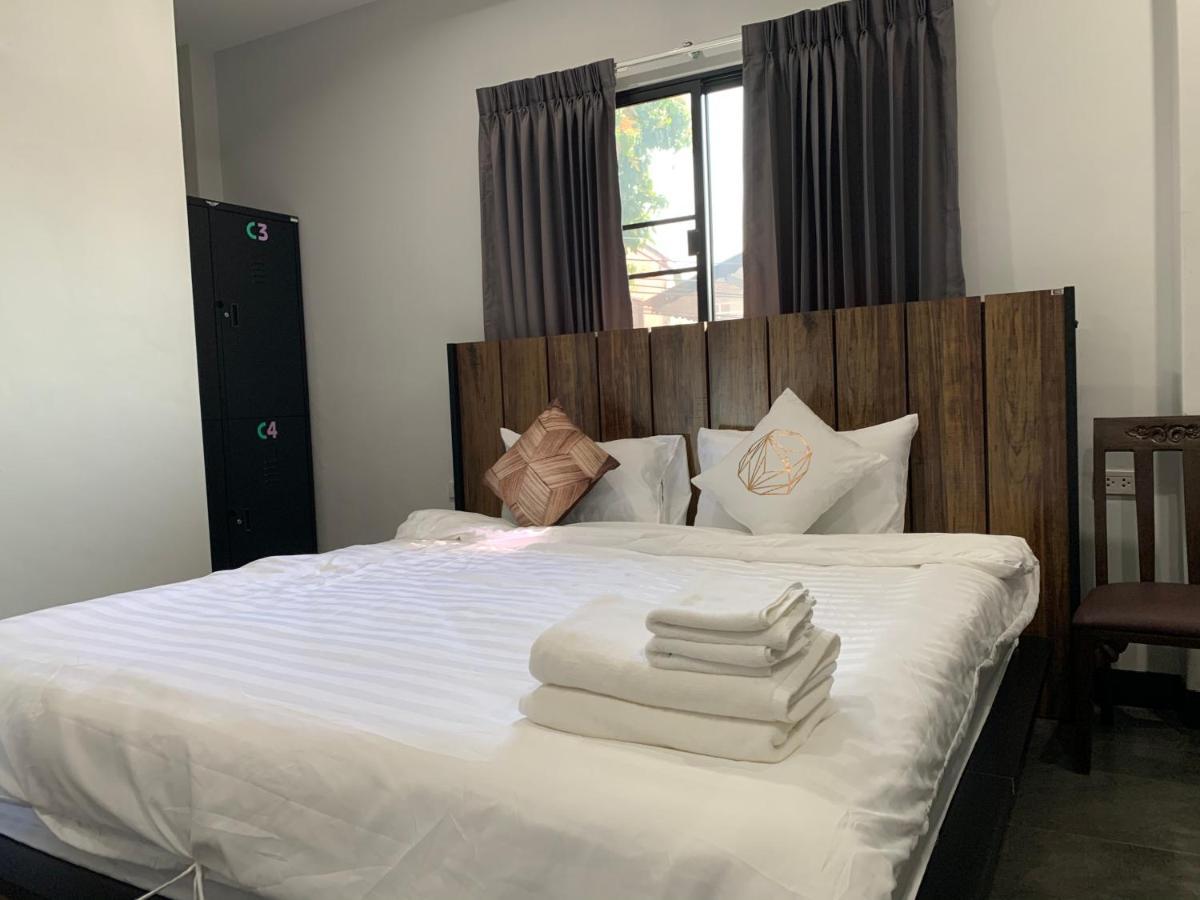 Youniverse Homestay Chiang Mai Exterior photo