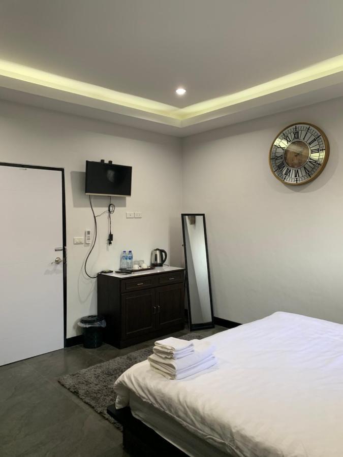 Youniverse Homestay Chiang Mai Exterior photo